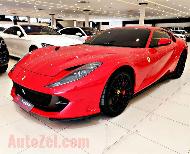 FERRARI 812 SUPERFAST, V12- 2018- RED- 1 800 KM- GCC