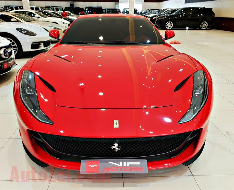 FERRARI 812 SUPERFAST, V12- 2018- RED- 1 800 KM- GCC