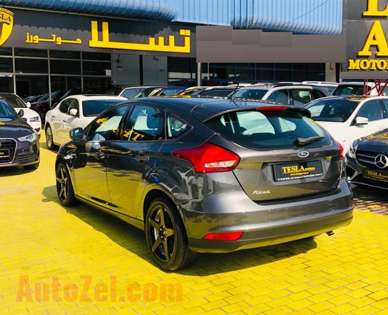 FORD FOCUS///HATCHBACK///GCC///2015///ONE YEAR WARRANTY UNLIMITED KM///WOW! ONLY 474 DHS MONTHLY///