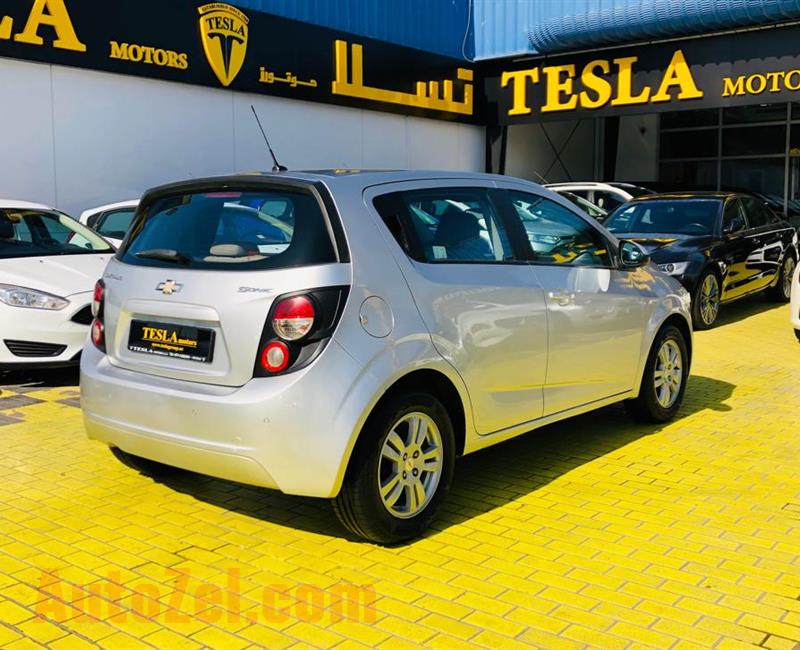 CHEVROLET SONIC///HATCHBACK///2015///GCC///ONE YEAR WARRANTY UNLIMITED KM!///ONLY 309 DHS MONTHLY///