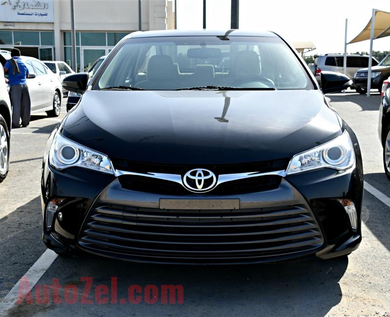 TOYOTA CAMRY SE- 2016- BLACK- 83 000 KM- GCC