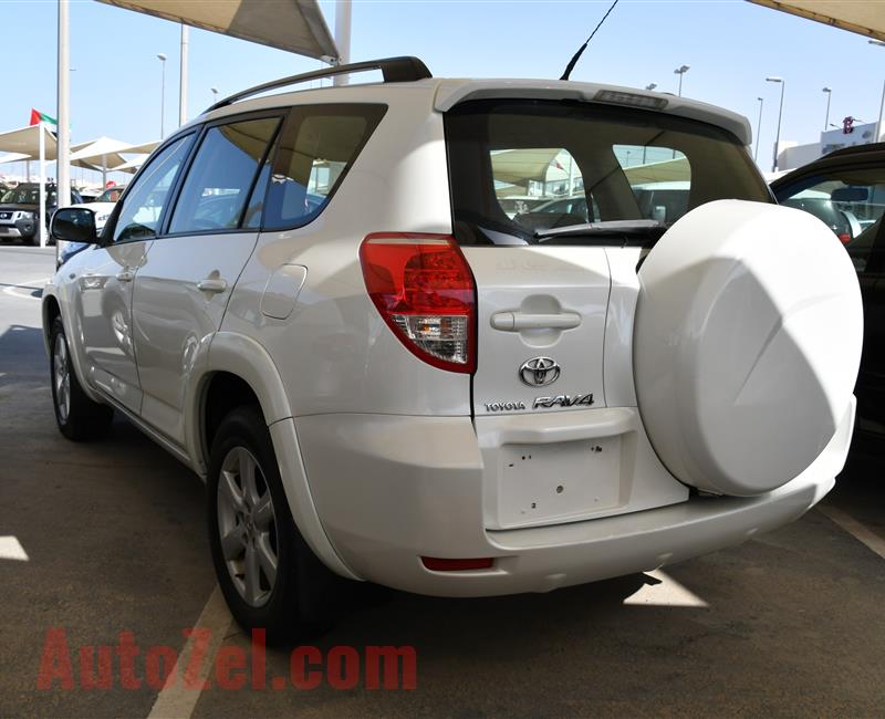 TOYOTA RAV4 4WD- 2006- WHITE- 370 000 KM- GCC