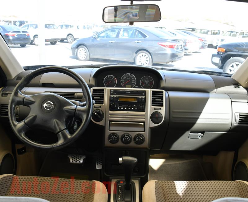 NISSAN X-TRAIL- 2012- BLACK- 180 000 KM- GCC