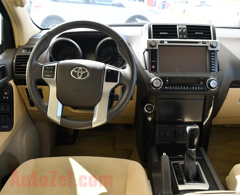 TOYOTA LAND CRUISER PRADO GXR- 2016- SILVER- 70 000 KM- GCC