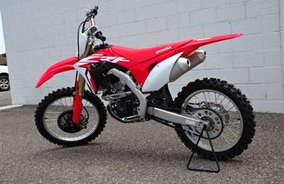 2018 HONDA CRF 250R NEW BIKE,  WhatsApp: +255 768 303 269