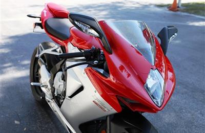  2017 Mv Agusta F3 800, WhatsApp: +255 768 303 269