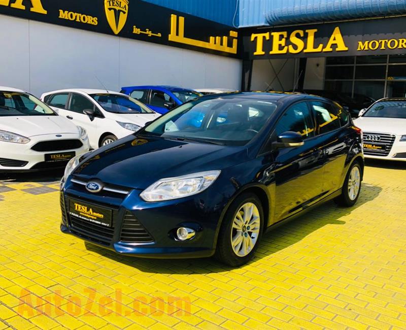 FOCUS///S///2013///GCC///SUPER CLEAN///FULL OPTION///WOW! OWN YOUR FORD AS LOW AS 284 DHS MONTHLY//