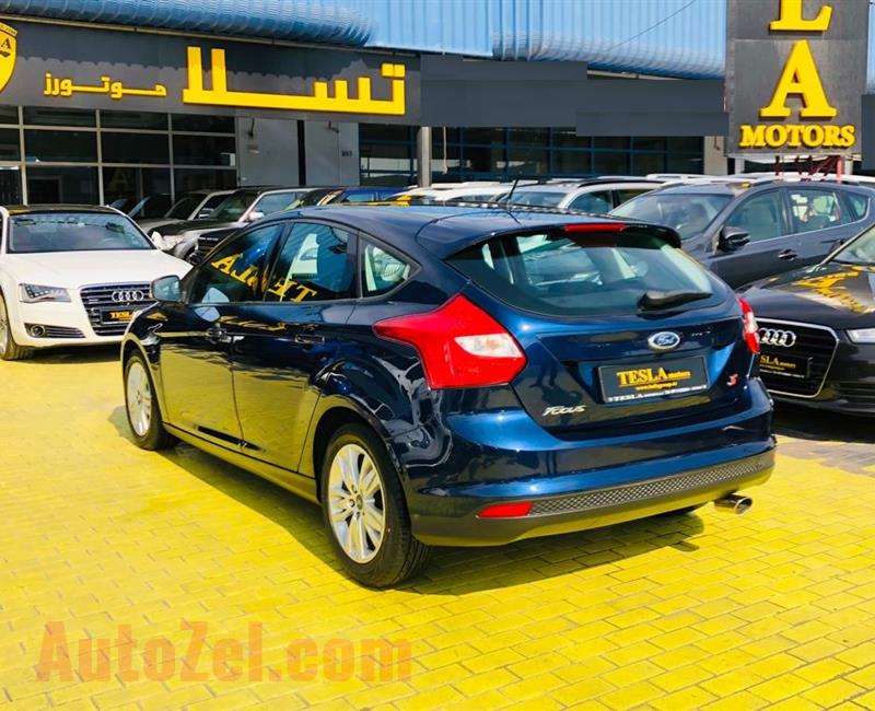 FOCUS///S///2013///GCC///SUPER CLEAN///FULL OPTION///WOW! OWN YOUR FORD AS LOW AS 284 DHS MONTHLY//