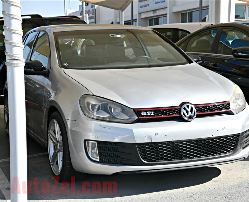 VOLKSWAGEN GTI, V4- 2010- SILVER- 122 000 KM- GCC