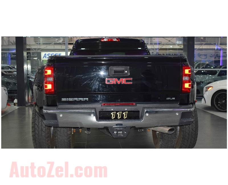 GMC 3500 HD- 2017- BLACK- 8 000 KM- GCC SPECS