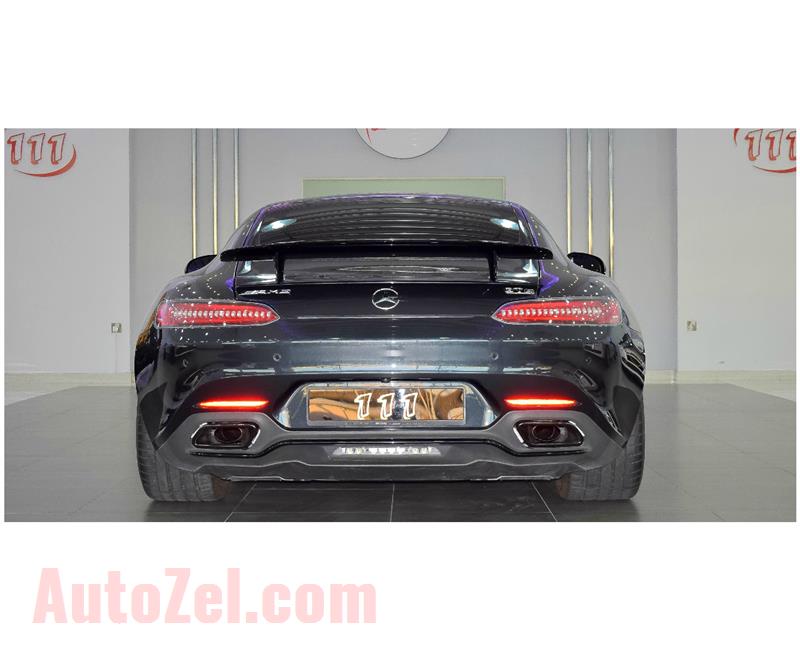 MERCEDES-BENZ AMG GT-S- 2016- BLACK- 21 000 KM- GCC SPECS