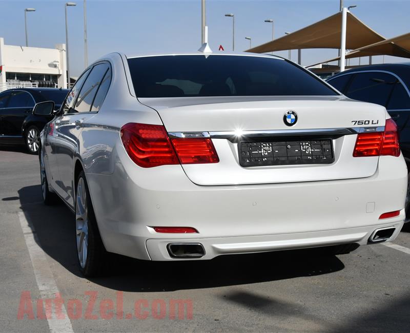 BMW 750Li- 2011- WHITE- 176 000 KM- GCC