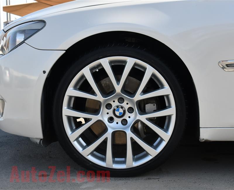 BMW 750Li- 2011- WHITE- 176 000 KM- GCC