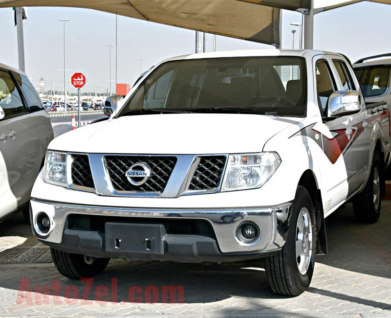 NISSAN NAVARA SE, V4- 2014- WHITE- 160 000 KM- GCC