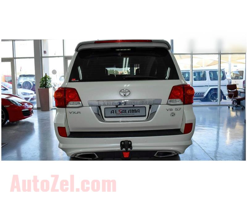 TOYOTA LAND CRUISER VXR V8 5.7- 2015- WHITE- 102 000 KM- GCC