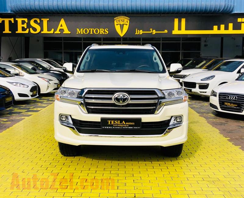 ///2019///LAND CRUISER///VXR 5.7L V8///ONLY 1,000 KM///GCC///DEALER WARRANTY / FREE SERVICE CONTRACT