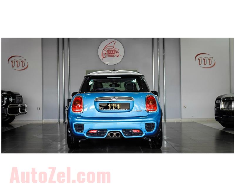 MINI JOHN COOPER WORKS- 2018- BLUE- 28 000 KM- GCC SPECS- CAN BE EXPORT