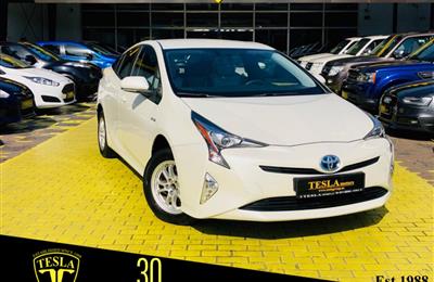 ///HYBRID///TOYOTA PRIUS ICONIC 1.8L...