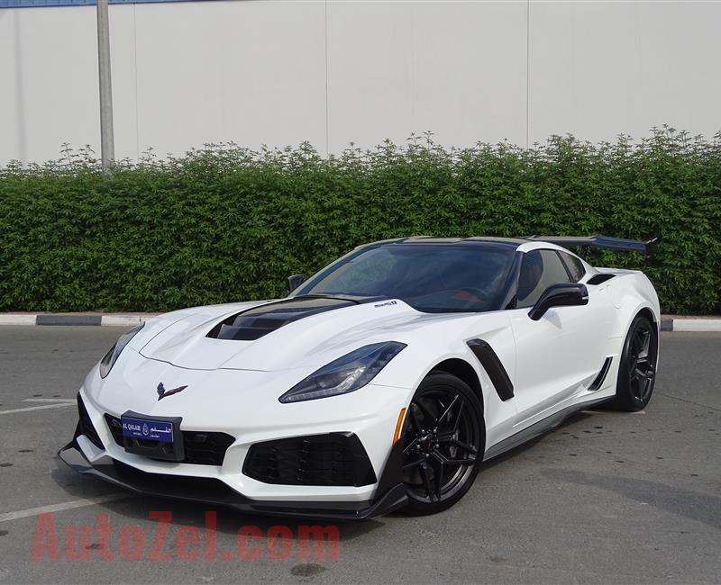 CHEVROLET CORVETTE ZR1 6.2L SUPERCHARGED- 2019- WHITE- 12 000 KM- GCC SPECS