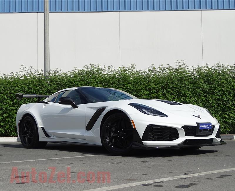 CHEVROLET CORVETTE ZR1 6.2L SUPERCHARGED- 2019- WHITE- 12 000 KM- GCC SPECS