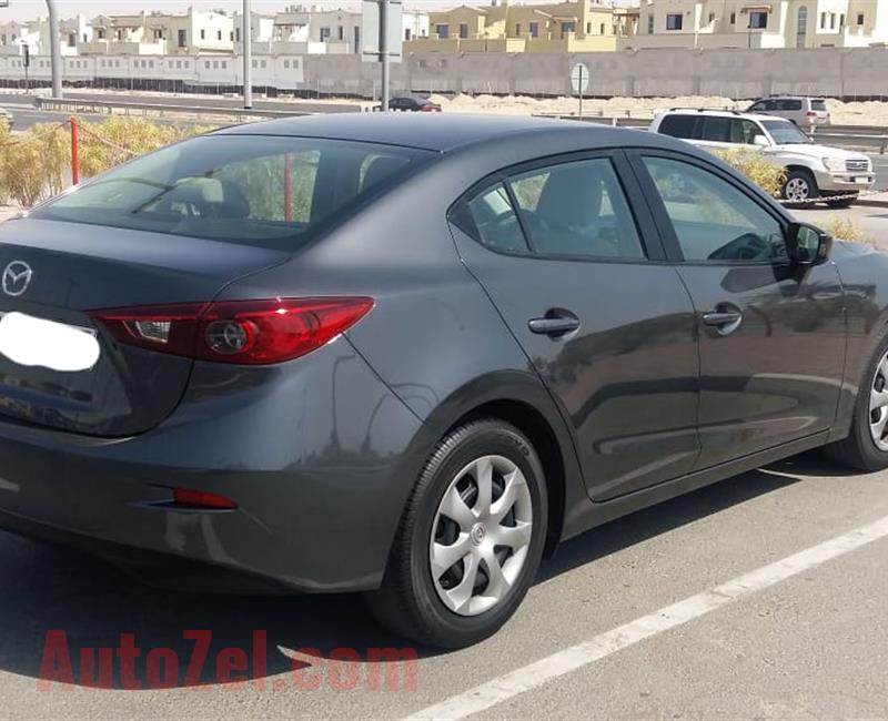 Mazda 3 (2016) for sale in good shape 