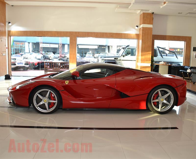 BRAND NEW FERRARI LA FERRARI- 2015- RED- 1 OF 500 CARS IN THE WORLD