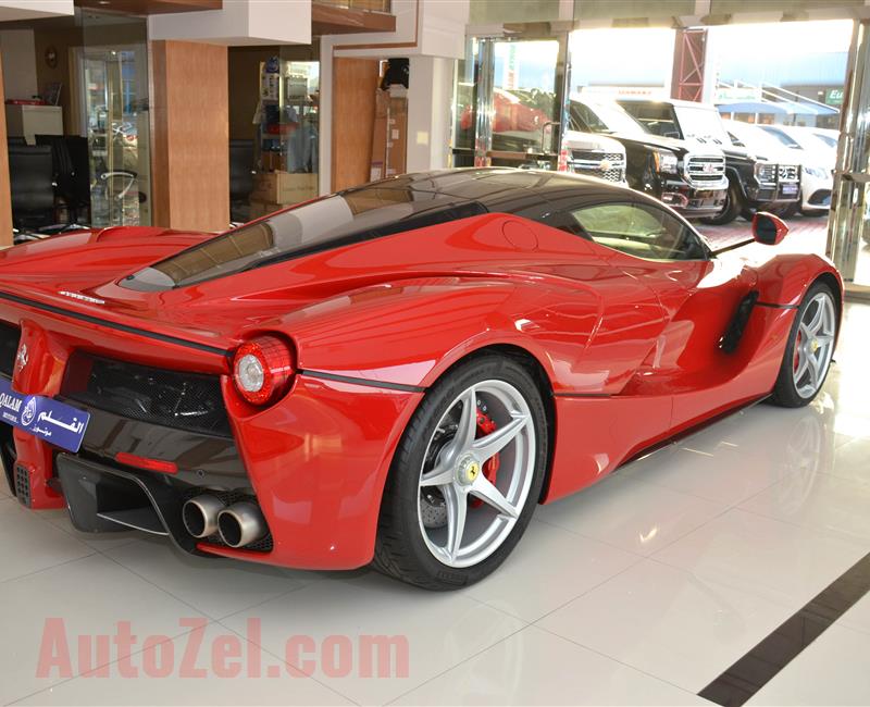 BRAND NEW FERRARI LA FERRARI- 2015- RED- 1 OF 500 CARS IN THE WORLD