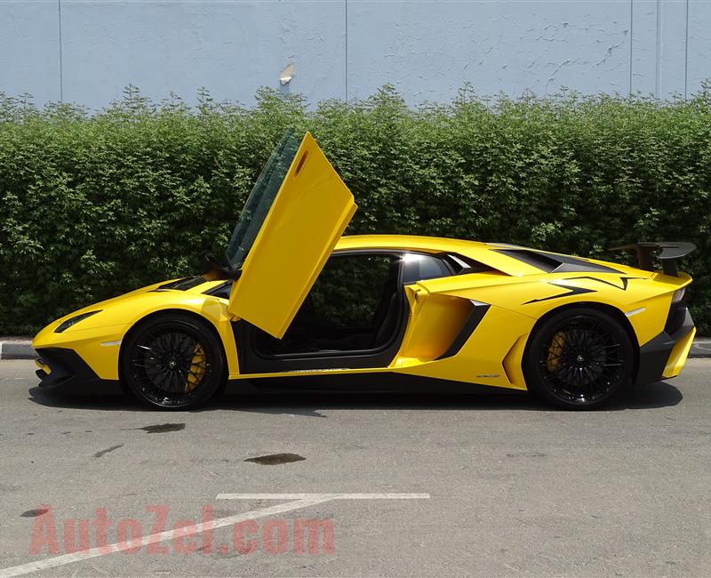 LAMBORGHINI AVENTADOR LP750-4 SV- 2016- YELLOW- 800 KM ONLY- EUROPEAN SPECS- 1 OF 600 CARS