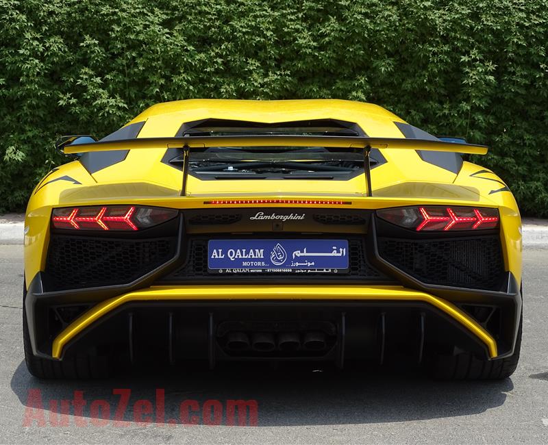 LAMBORGHINI AVENTADOR LP750-4 SV- 2016- YELLOW- 800 KM ONLY- EUROPEAN SPECS- 1 OF 600 CARS