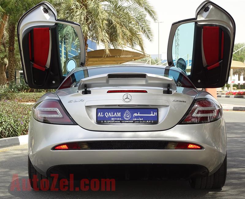 MERCEDES-BENZ SLR- 2005- SILVER- 22 000 KM- EUROPEAN SPECS