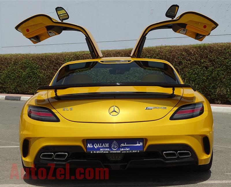 MERCEDES-BENZ SLS BLACK SERIES- 2014- YELLOW- GCC SPECS