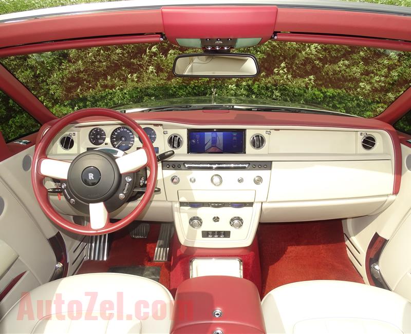 ROLLS ROYCE PHANTOM- DROPHEAD- 2014- MAROON- 25 000 KM ONLY- EUROPEAN SPECS