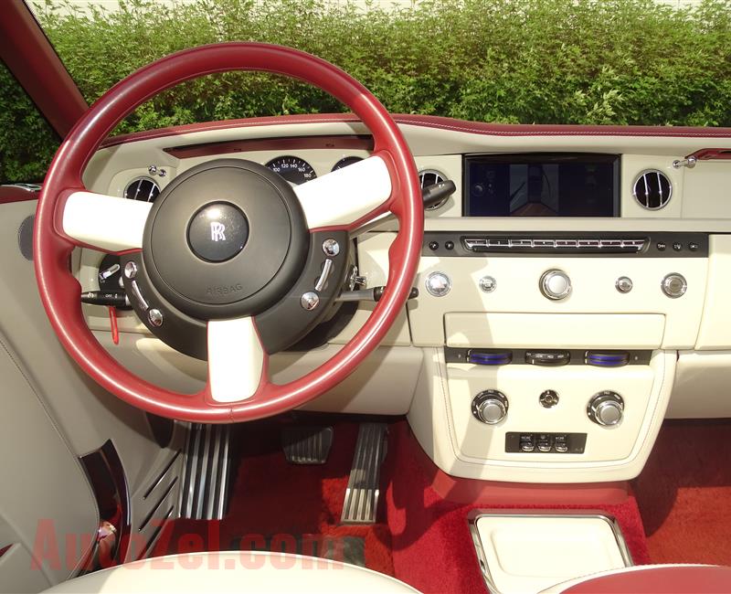 ROLLS ROYCE PHANTOM- DROPHEAD- 2014- MAROON- 25 000 KM ONLY- EUROPEAN SPECS