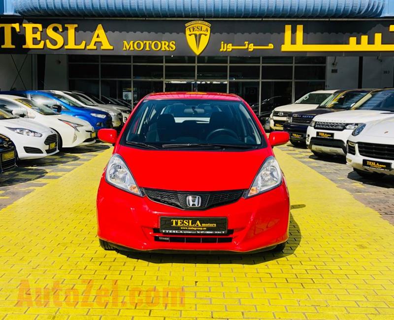 HONDA JAZZ / GCC / 2014 / WARRANTY / SUPER CLEAN / ECONOMIC CAR, STOP RENTING / ONLY 386 DHS MONTHLY