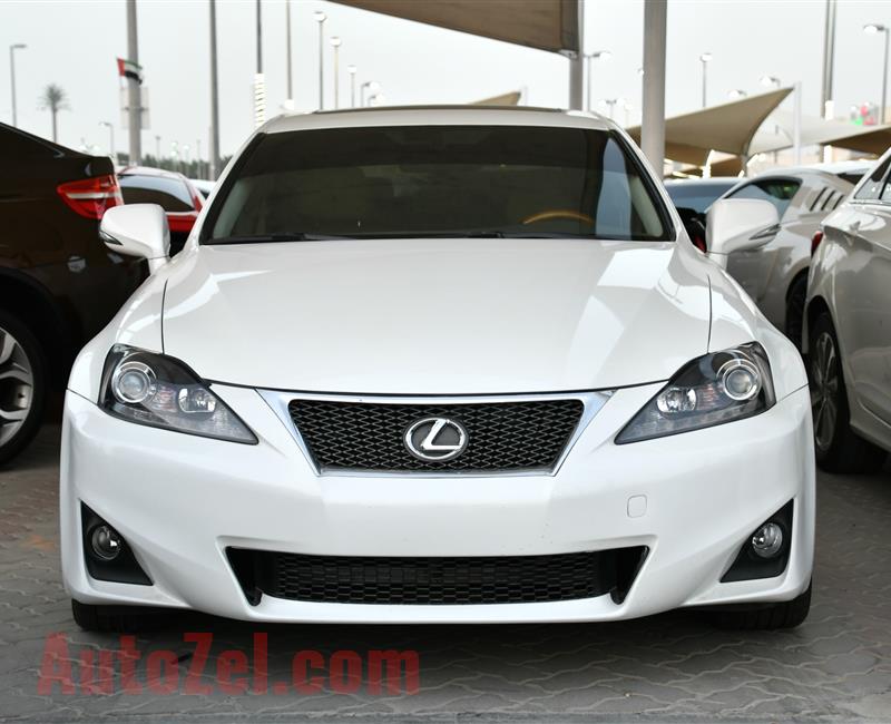 LEXUS IS300, V6- 2011- WHITE- 200 000 KM- GCC