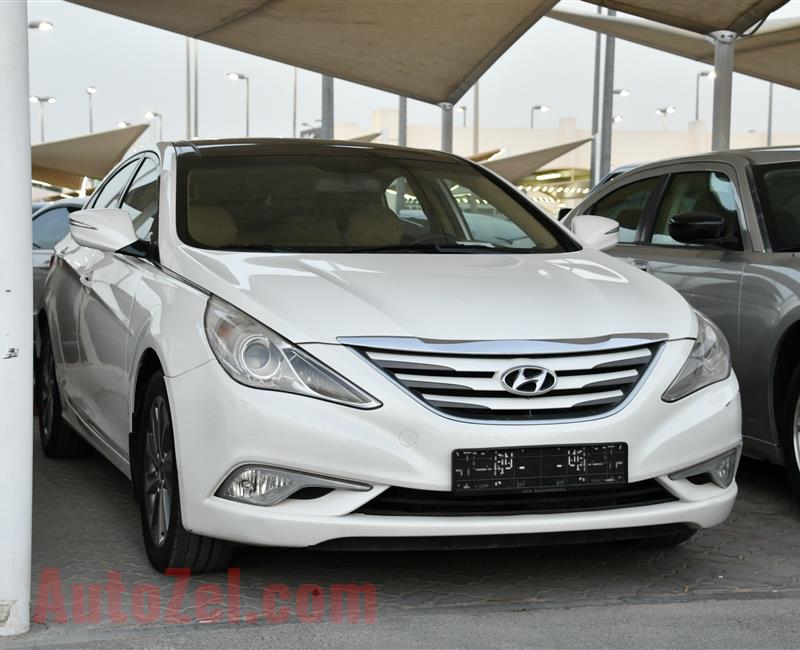 HYUNDAI SONATA, V4- 2013- WHITE- 218 000 KM- GCC