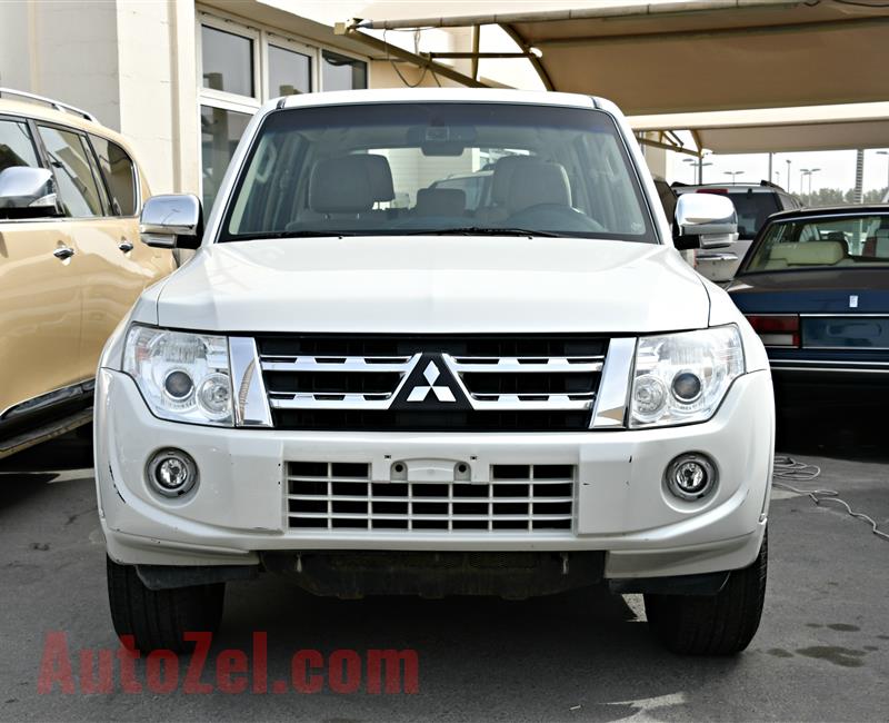 MITSUBISHI PAJERO V6- 2013- WHITE- 100 000 KM- GCC SPECS