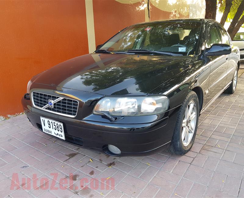 Volvo S60 in excellent condition 