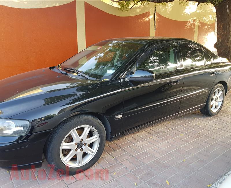 Volvo S60 in excellent condition 