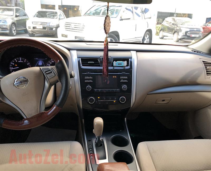 Nissan Altima 2014 (2.5) Basic