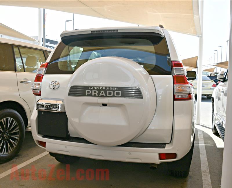 Toyota Land Cruiser Prado- 2015 - white - 85,000 km - v6 - gcc 