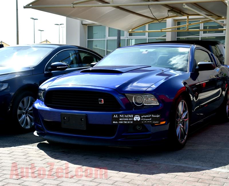 FORD MUSTANG- 2013- BLUE- 196 000 KM- GCC SPECS