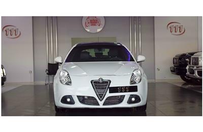 ALFA ROMEO GIULIETTA- 2013- WHITE- 69 000 KM- GCC SPECS