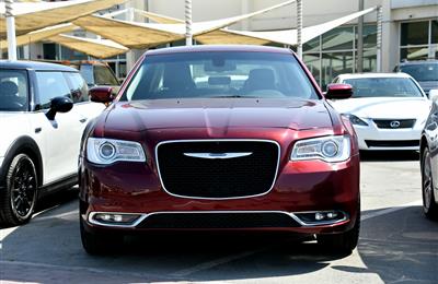 CHRYSLER 300- 2016- RED- 30 000 MILES- AMERICAN SPECS