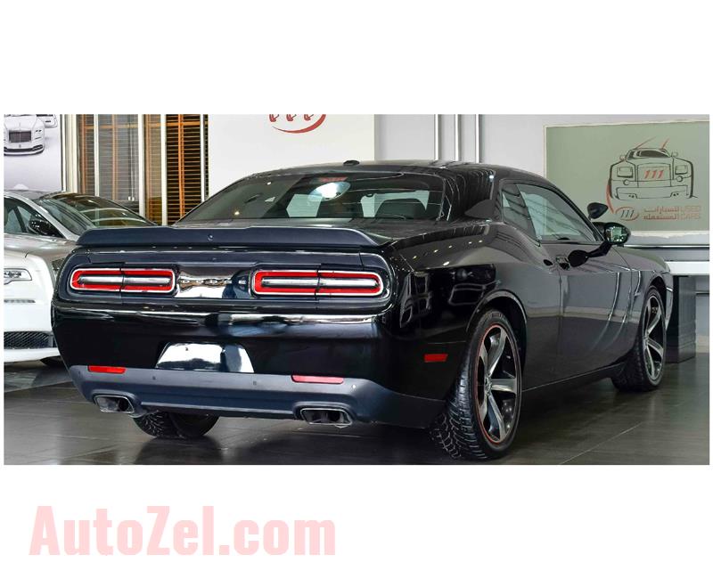 DODGE CHALLENGER SHAKER R/T- 2016- BLACK- 29 000 KM