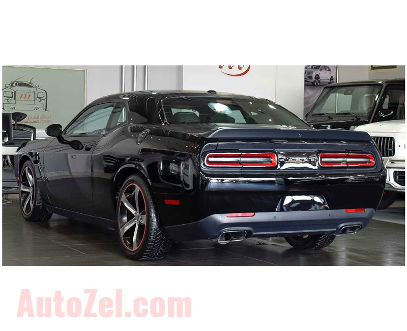 DODGE CHALLENGER SHAKER R/T- 2016- BLACK- 29 000 KM