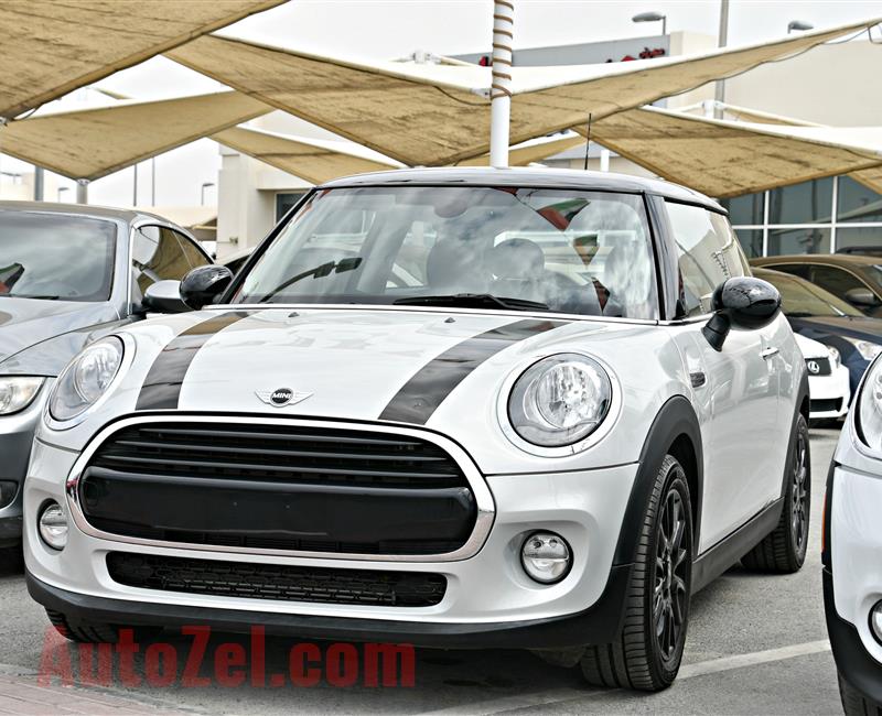 MINI COOPER MODEL 2017 - SILVER - 30,000 KM - V4 - CAR SPECS IS AMERICAN 