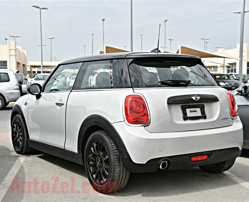 MINI COOPER MODEL 2017 - SILVER - 30,000 KM - V4 - CAR SPECS IS AMERICAN 