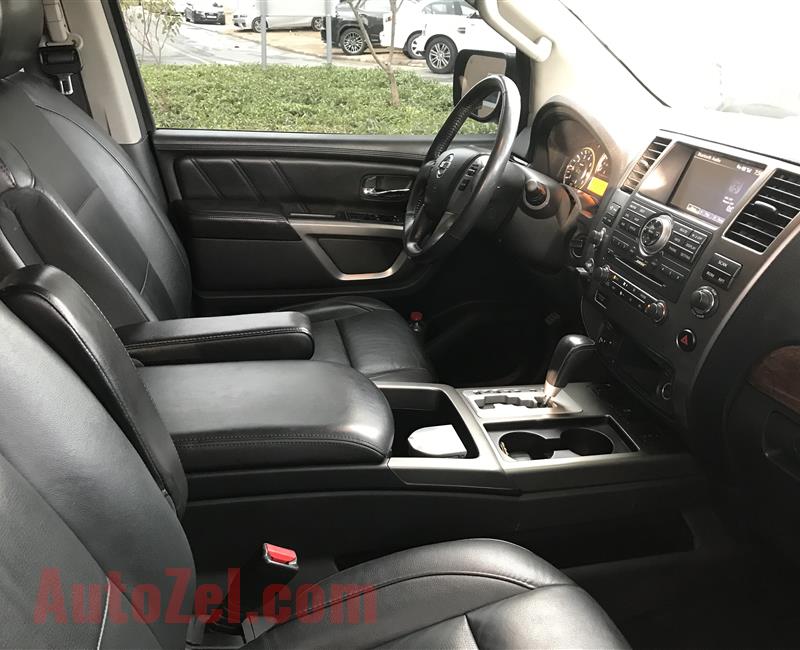 Nissan Armada LE 2015 - Fully Loaded