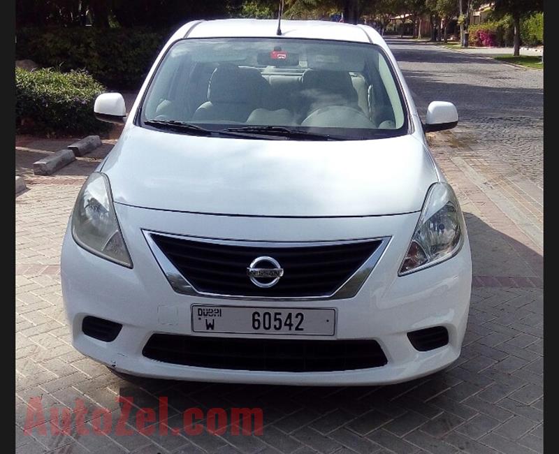 Nissan Sunny 2012